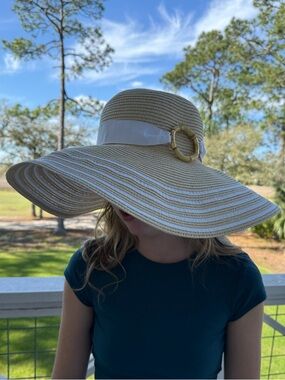 VACATION POOLSIDE BEACH RESORT WIDE BRIM RALPH LAUREN STRAW HAT